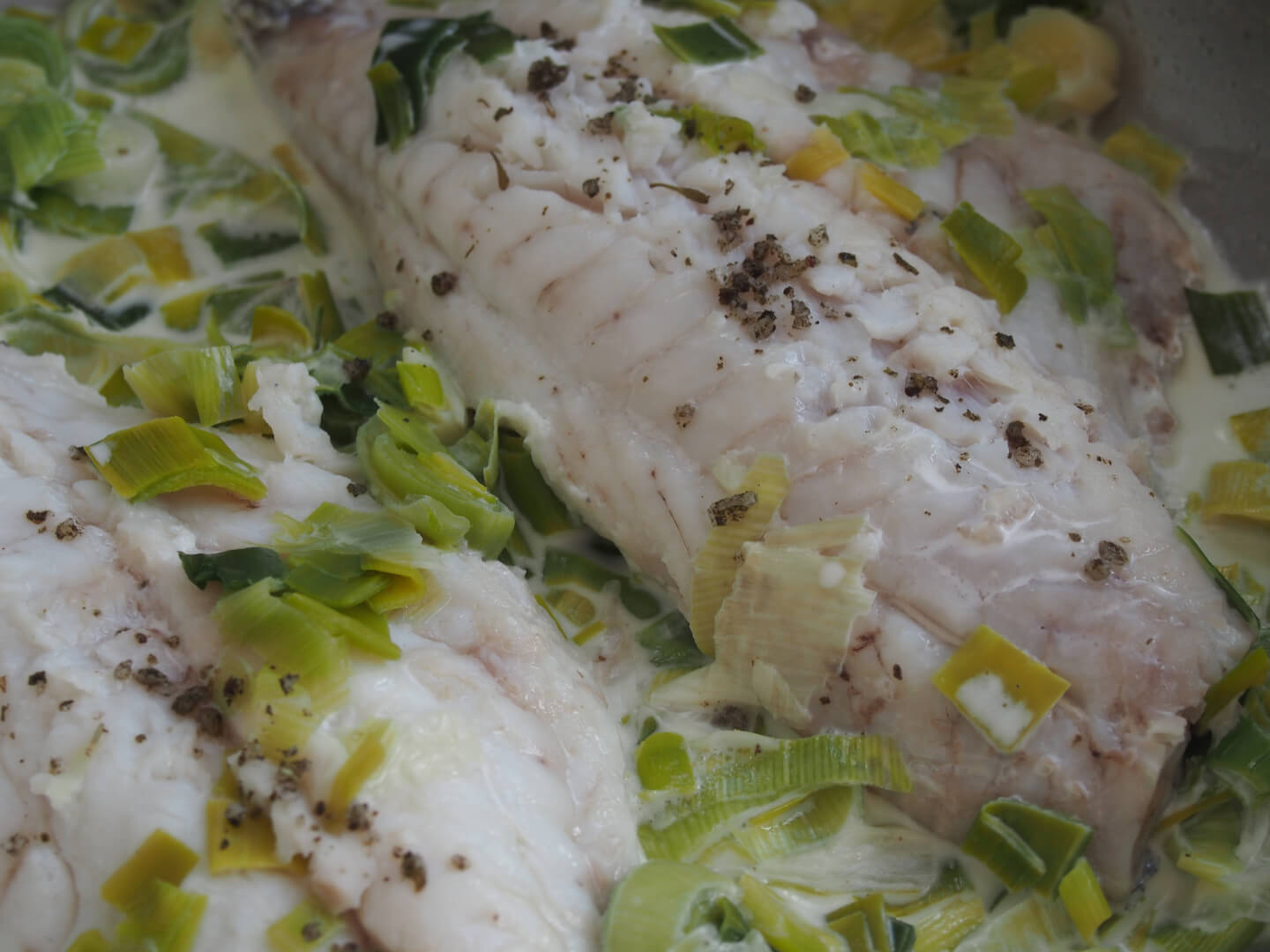 Filets De Dorade A La Fondue De Poireaux Anne Helene