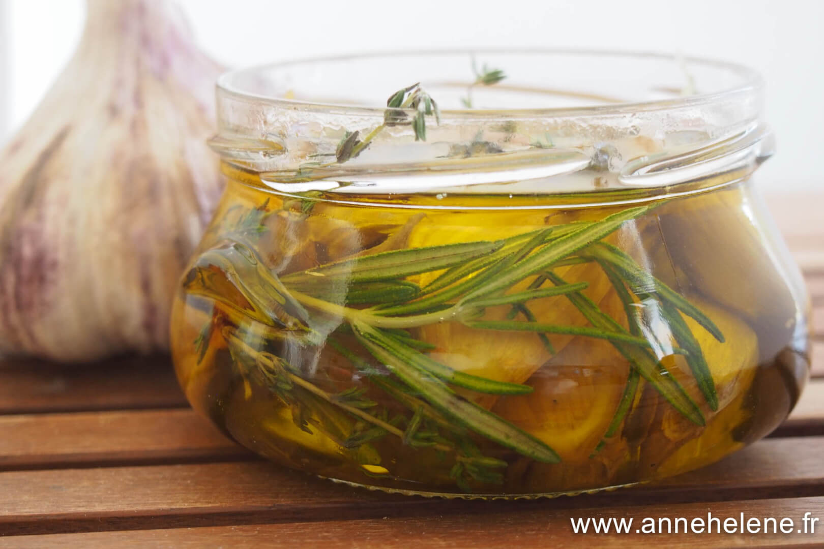 Ail confit / huile d'olive / bocaux pour l'hiver - Anne-Hélène