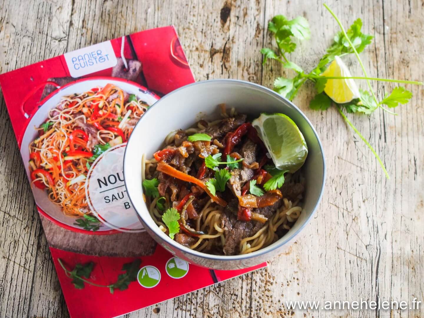 Nouilles sautées au boeuf