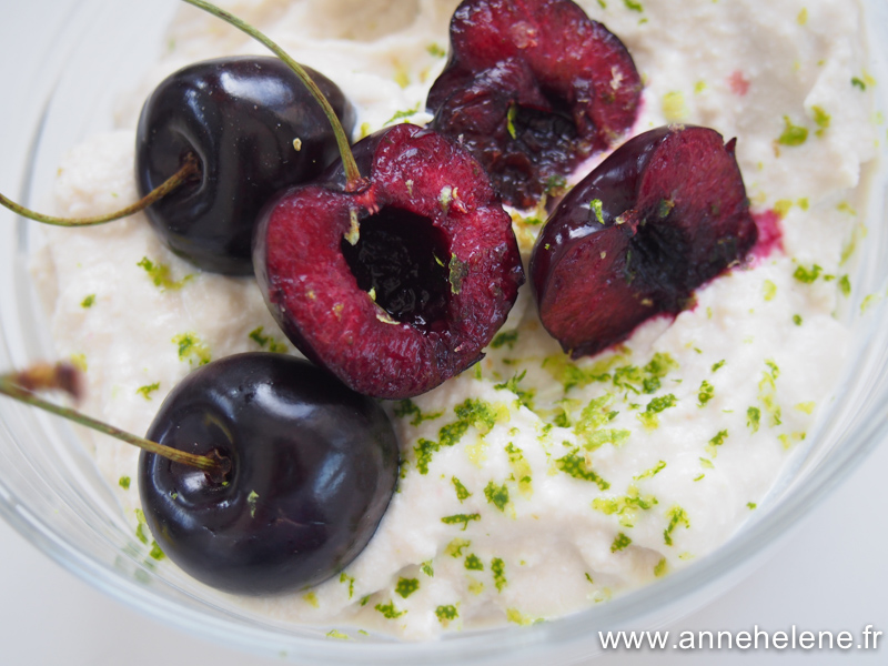 Mousse de tofu cerises