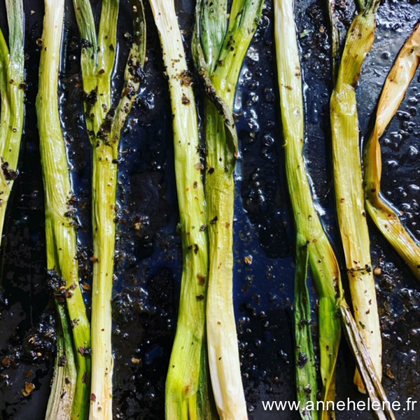 Poireaux cuisinés avec des algues séchées.