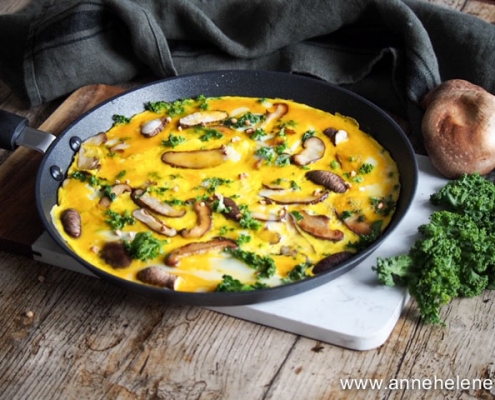 Omelette plate aux champignons